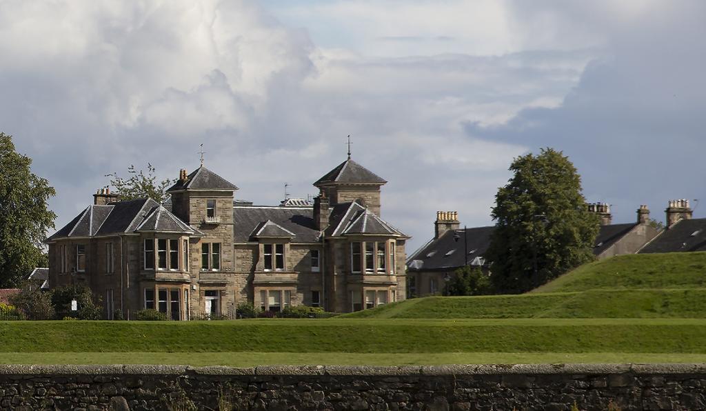 Royal Gardens Apartments Stirling Pokoj fotografie